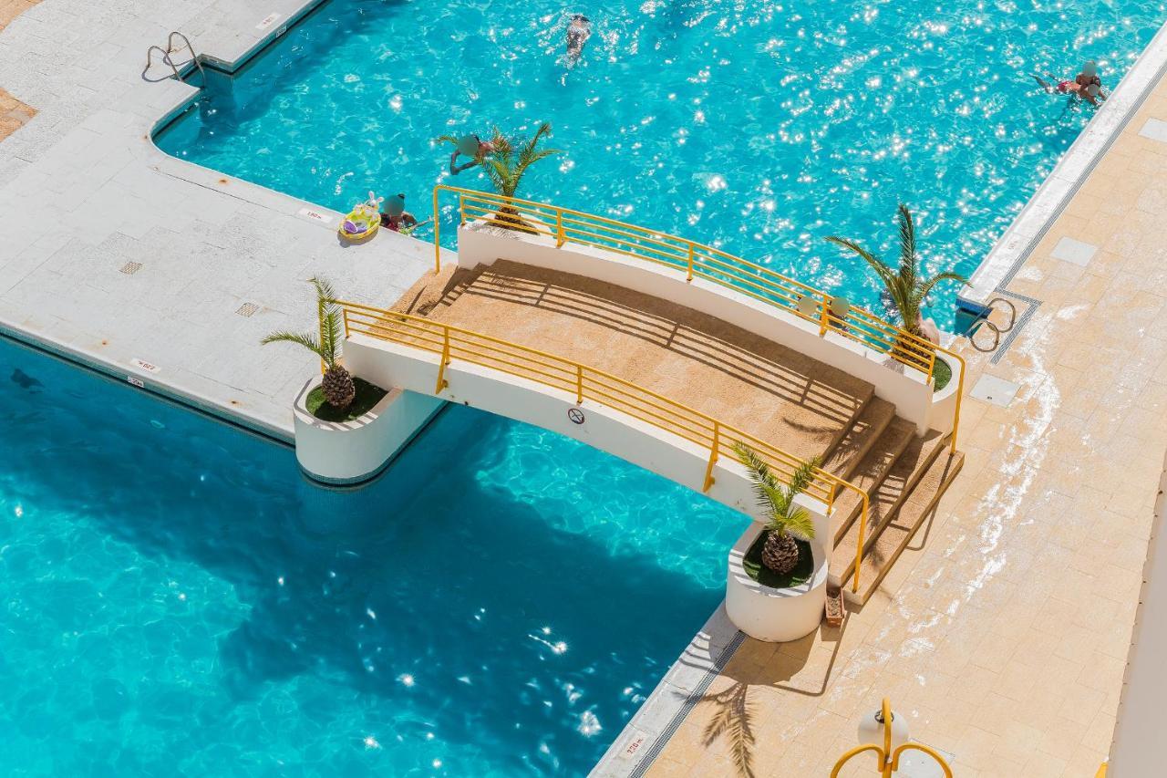 Sunny Flat W/ Balcony & Pool By Lovelystay Portimão Exterior foto